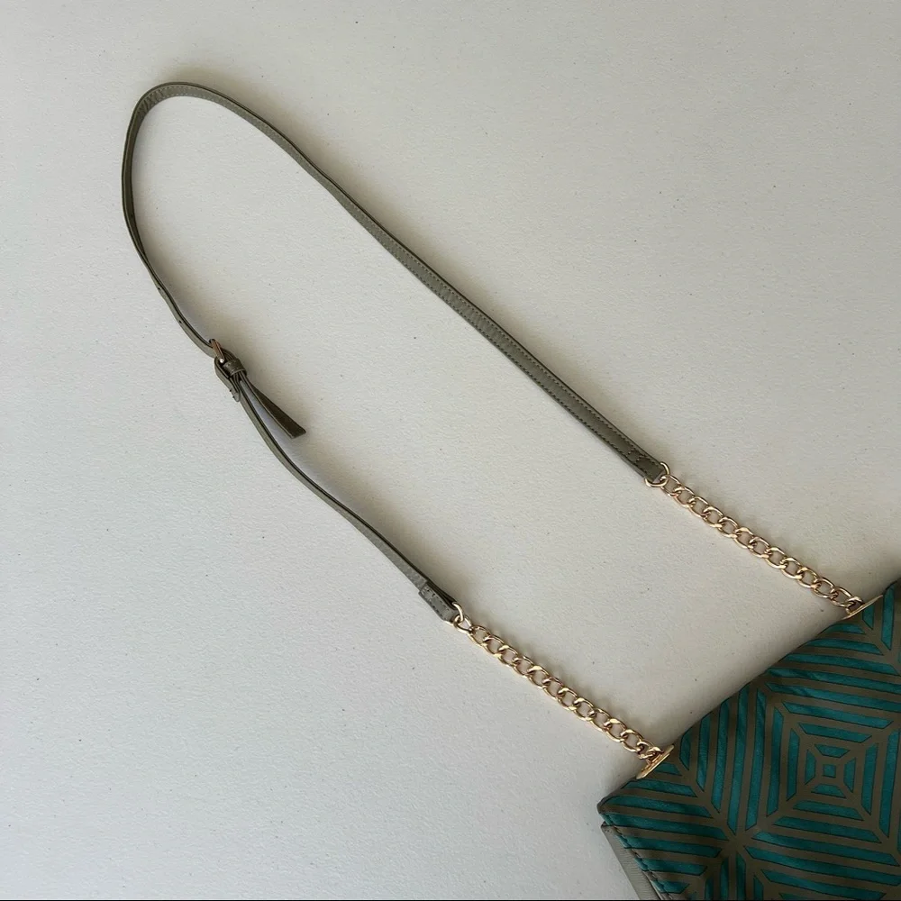 Pretty Ships Crossbody Purse with Magnetic Flap